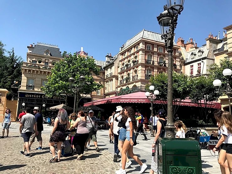 Waltt Disney Park 04.jpg